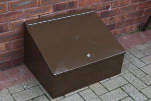 Metal - Semi Submersible Meter box cover - 590mm x 450mm x (360mm to ...